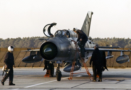 06.12.1990 06.12.1990
